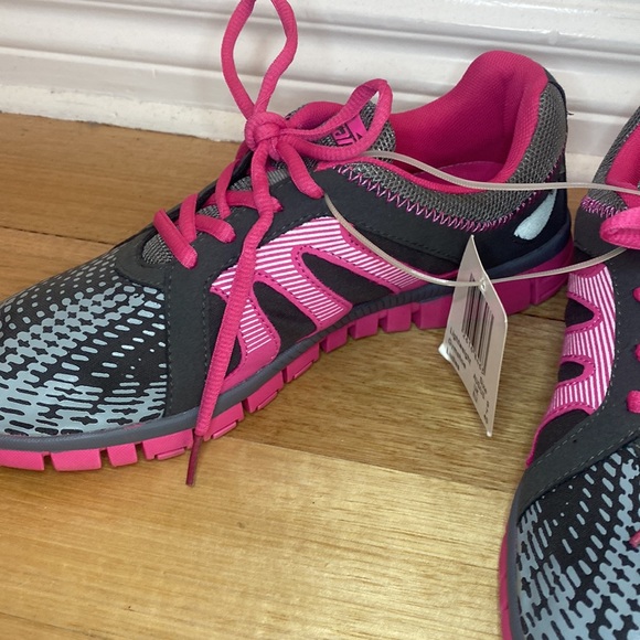 Crane - Grey and Pink Lace up Sneakers - Size 9 - Picture 3 of 8